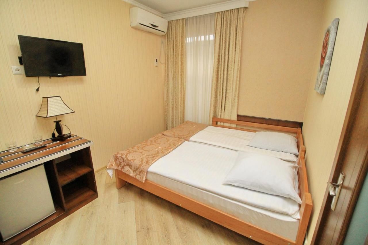 Мини-отель Almeto Hotel Тбилиси-4